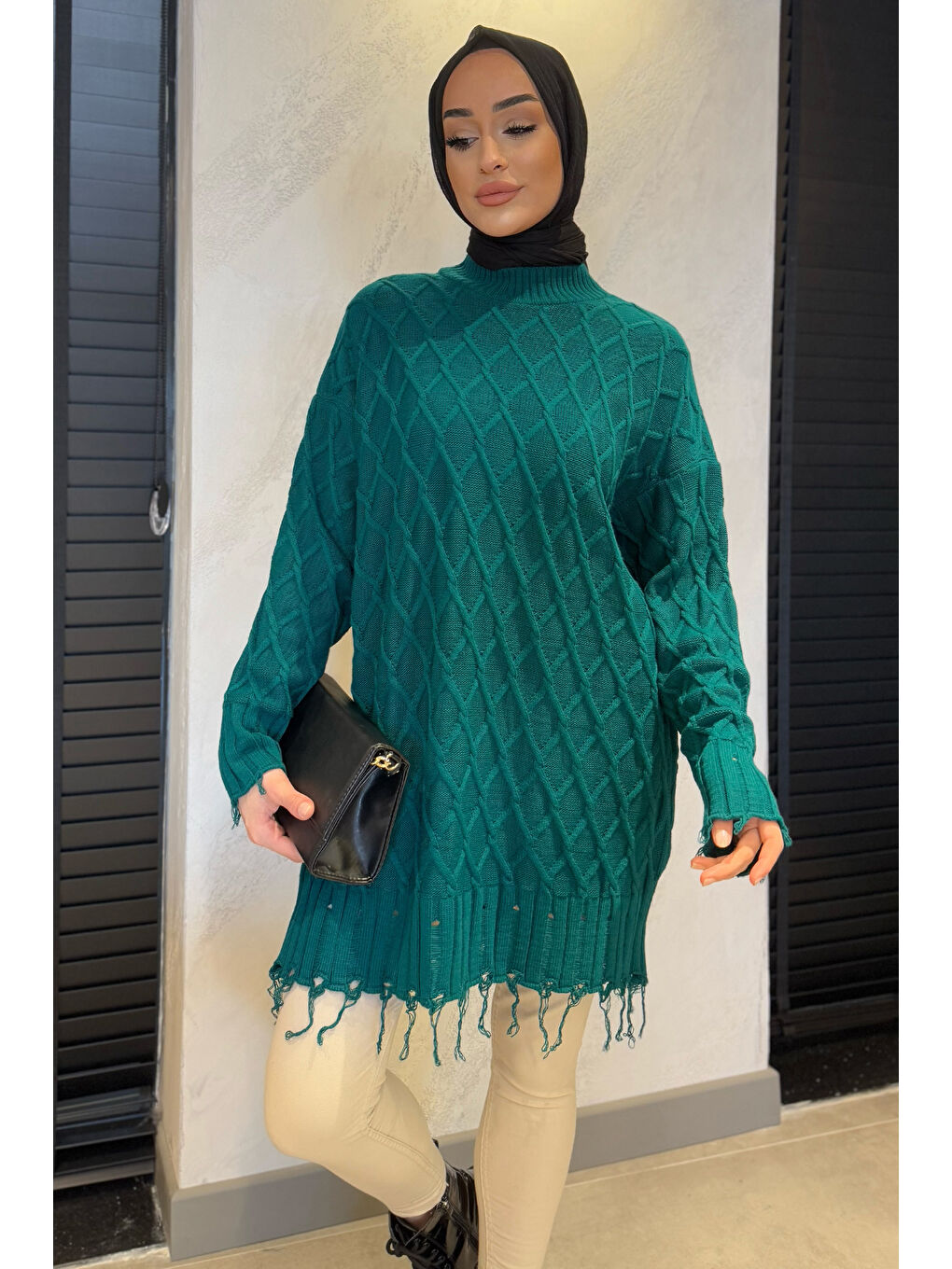 Yeşil Kadın Bisiklet Yaka Püsküllü Tesettür Triko Kazak