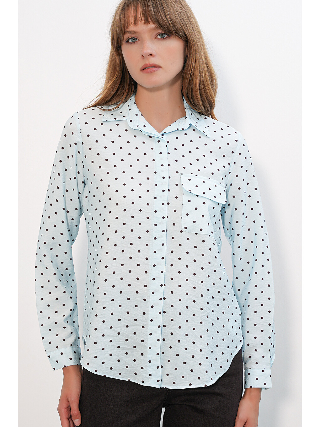 Kadın Tek Cepli Puantiyeli Oversize Gömlek 20399 - Mavi-3
