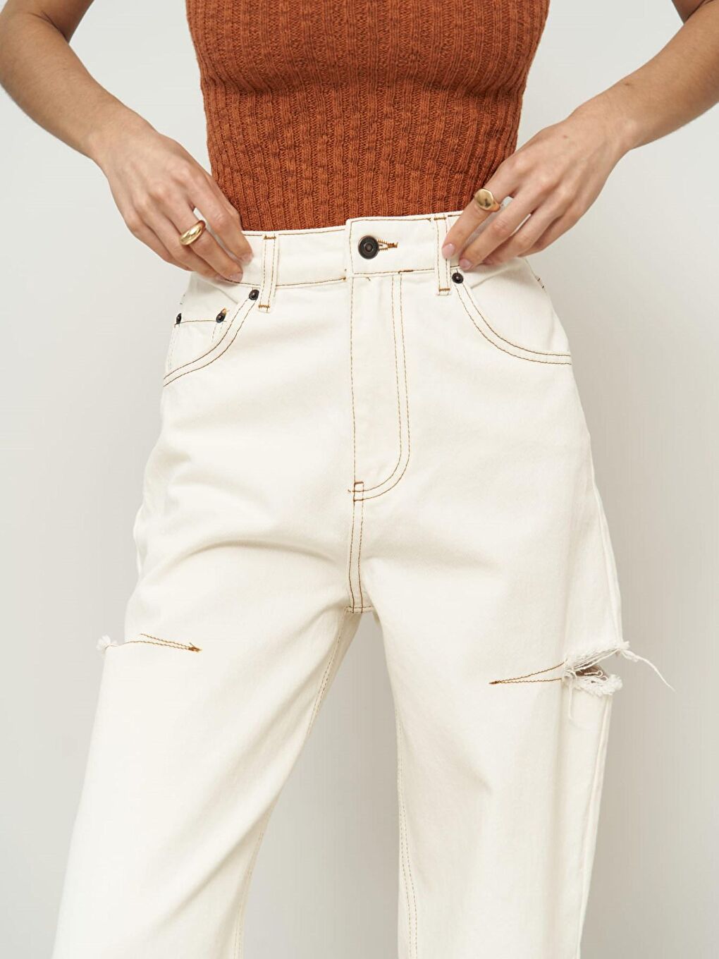Mai Palm Ekru Yırtık Detay Jean-1