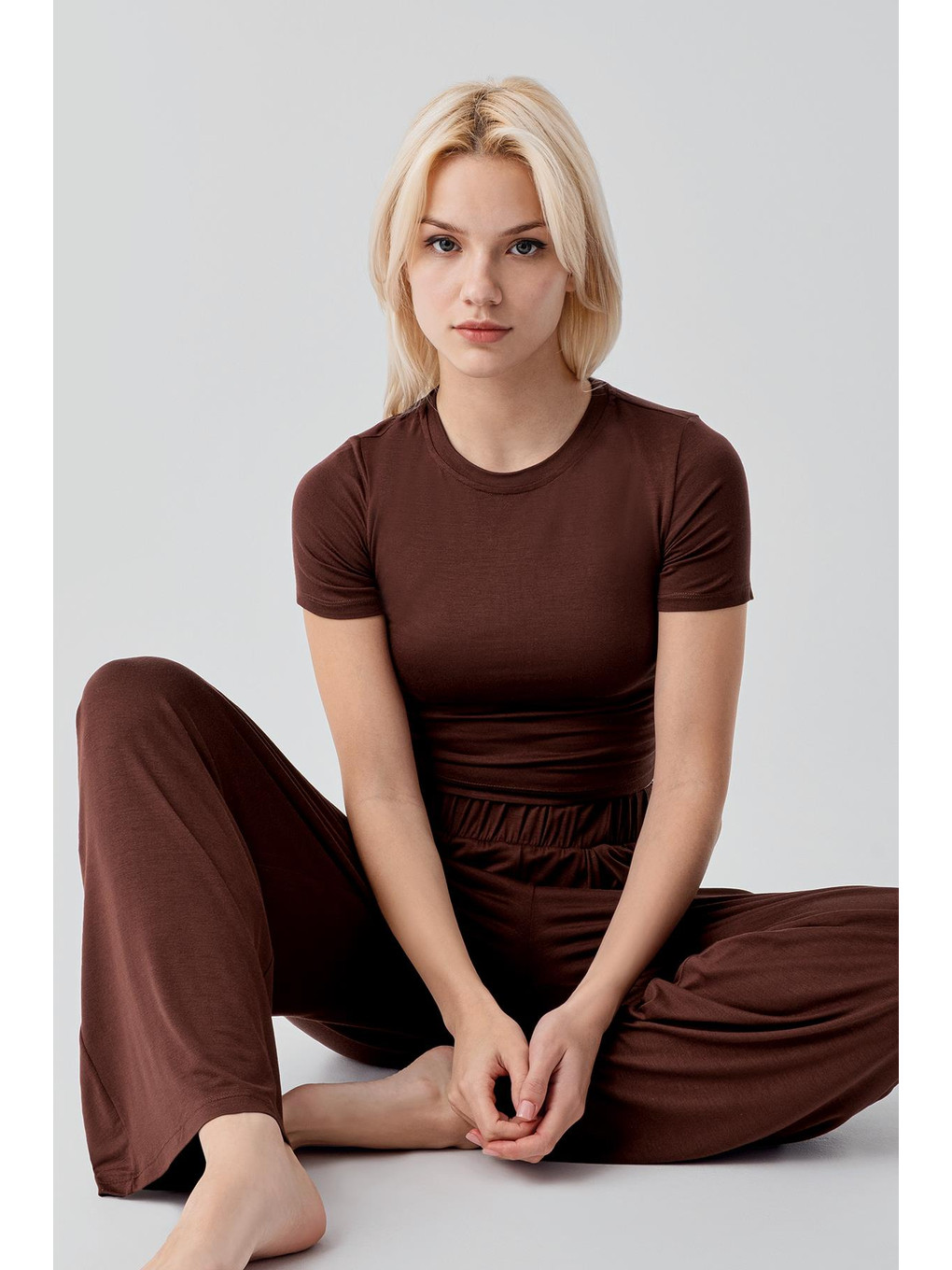 Kahverengi Kısa Kollu Crop Bol Paça Esnek Elastanlı Viskoz Soft Pijama Takım 17216-4