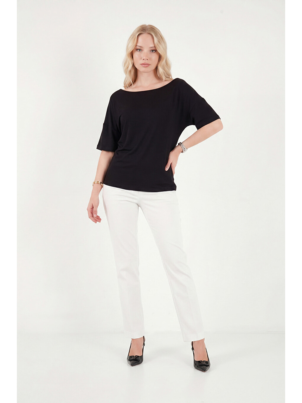 Siyah Standart Fit Drape Detaylı Yarasa Kol T Shirt 5866962-2