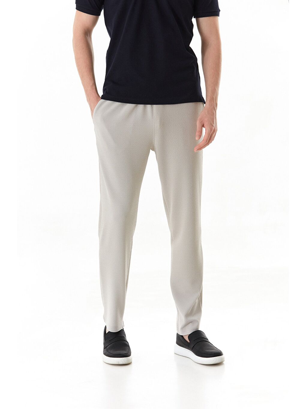 Gri Waffle Kumaş Beli Lastikli Pantolon-1