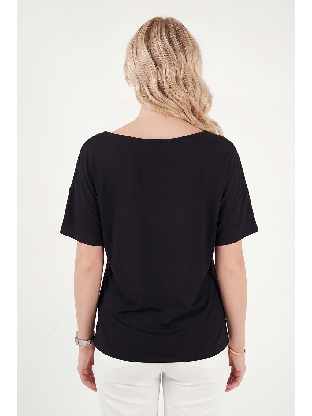 Siyah Standart Fit Drape Detaylı Yarasa Kol T Shirt 5866962-6