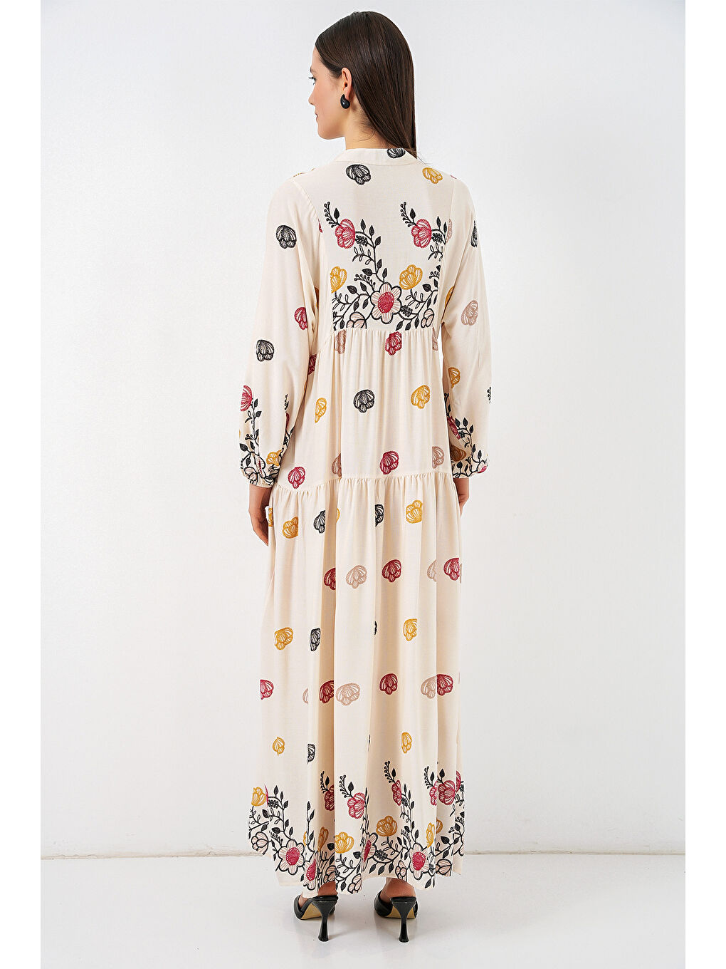 Kadın Desenli Uzun Tesettür Elbise 2585 - Y.Bej-5