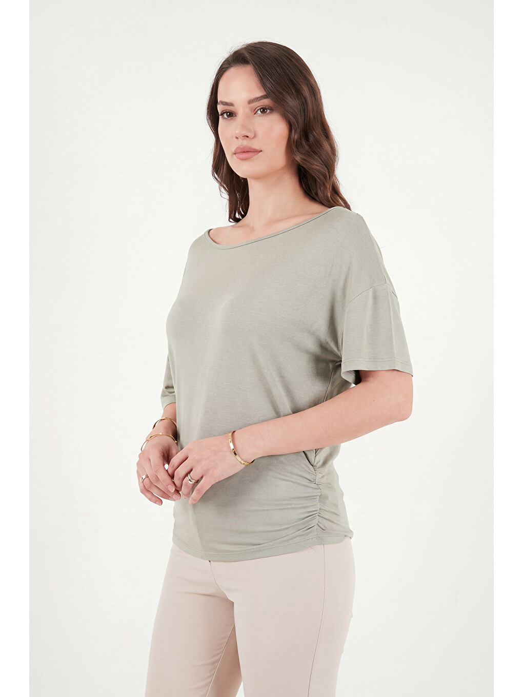 Yeşil Standart Fit Drape Detaylı Yarasa Kol T Shirt 5866962-4
