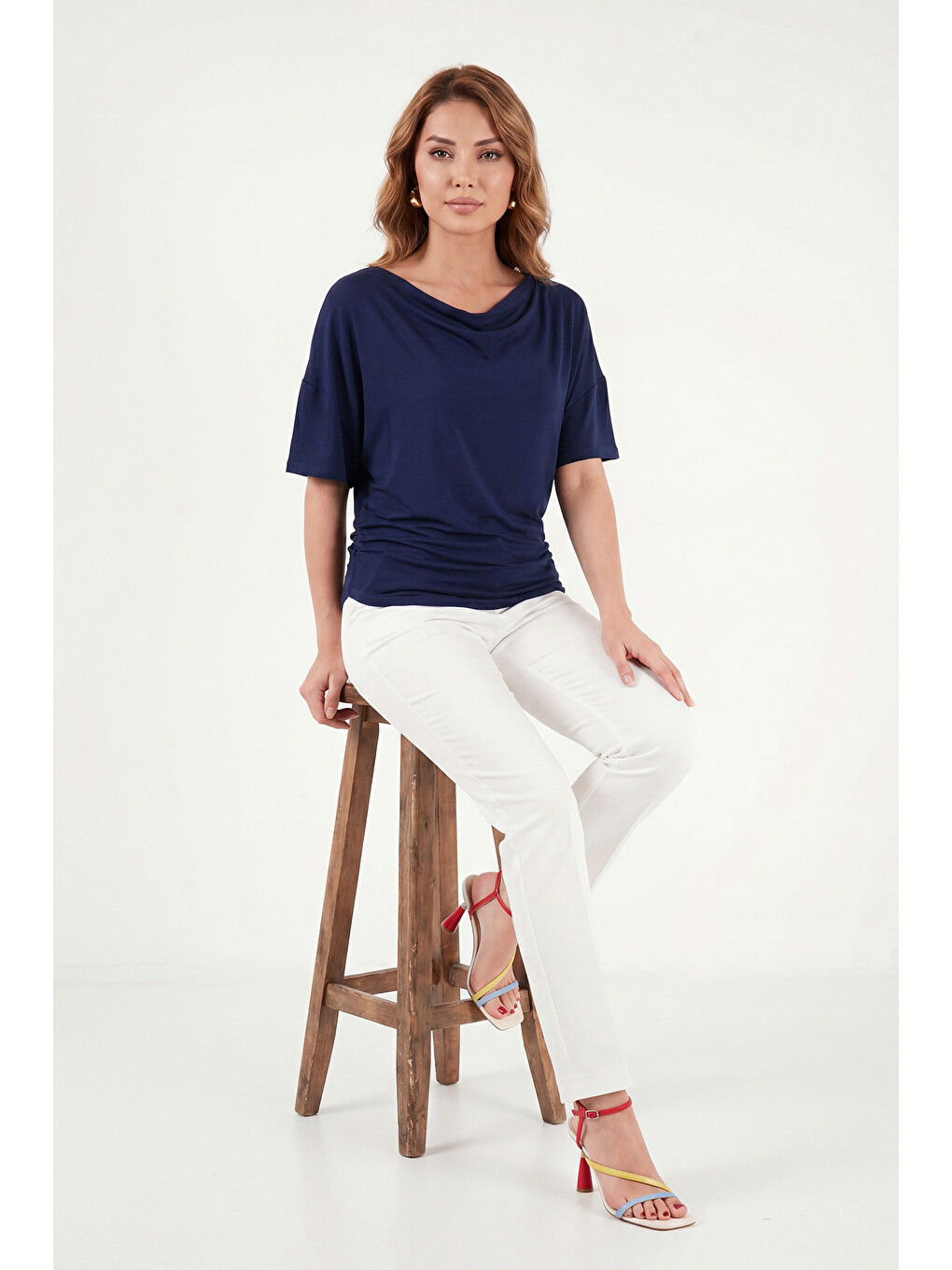Lacivert Standart Fit Drape Detaylı Yarasa Kol T Shirt 5866962-3