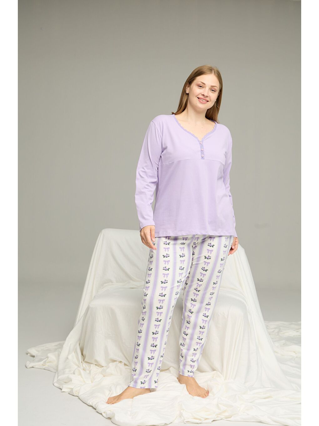 Lila Desenli Curve Büyük Beden Battal Boy Pamuklu Pijama Takım25240836-2