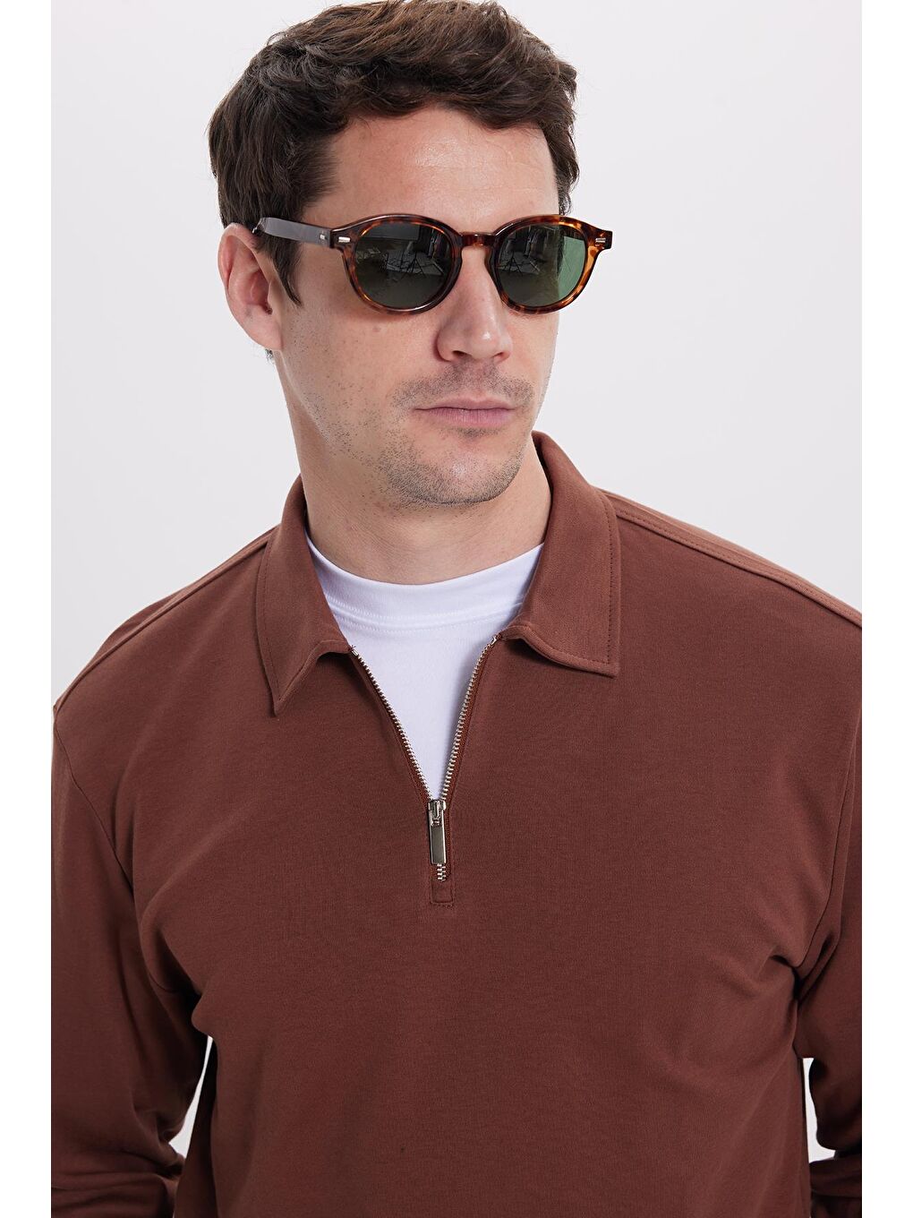 Erkek Relax Fit Rahat Kesim %100 Pamuk Yarım Fermuarlı Polo Yaka İnterlok Kahverengi Sweatshirt-1