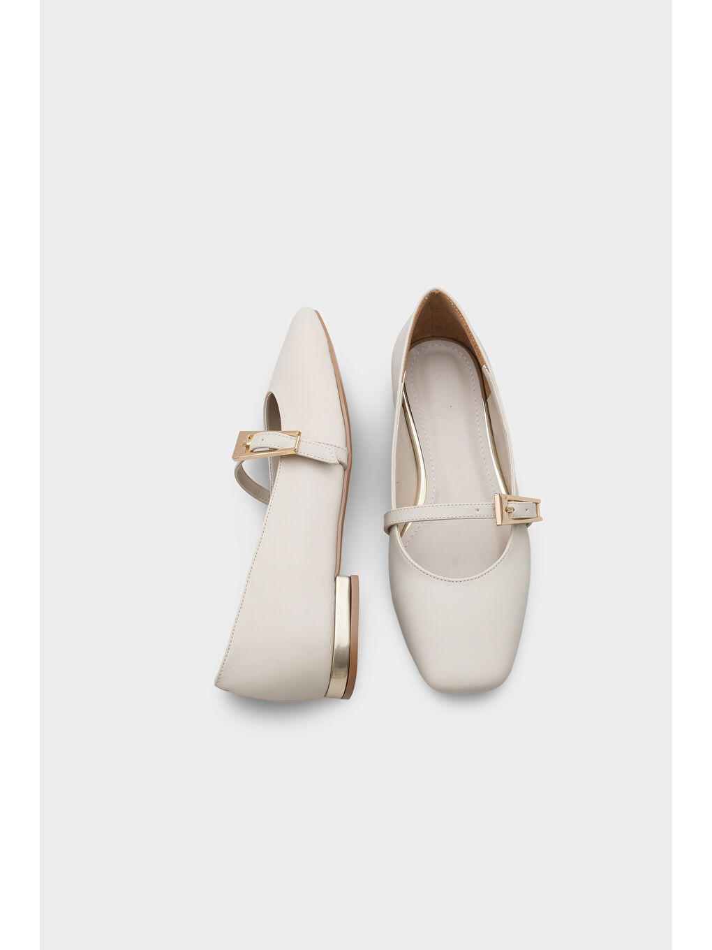 Ekru Rebbecca Küt Burunlu Kısa Topuklu Metal Tokalı Kadın Babet-4