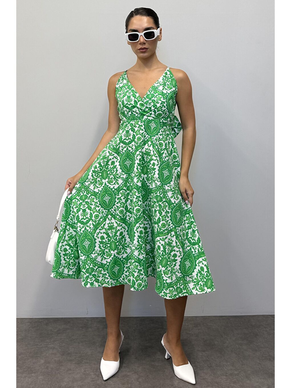 Yeşil Desenli Dekolteli Midi Boy Elbise Mg1537-7