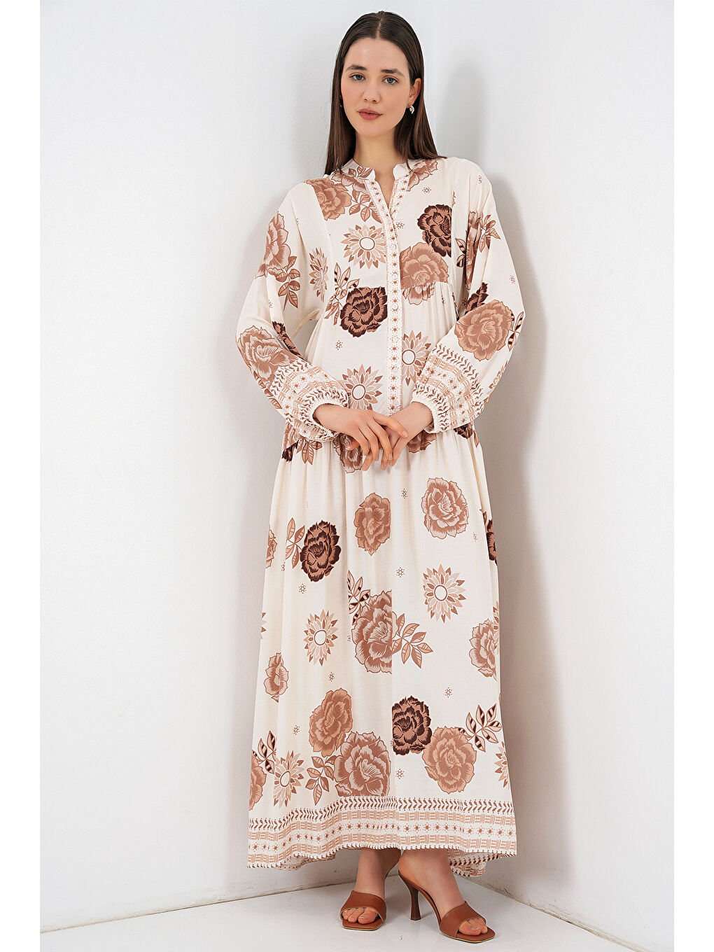 Kadın Desenli Uzun Tesettür Elbise 2585 - A.Bej-2