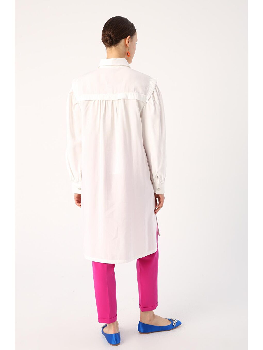 Ekru Kolları Büzgülü Yırtmaçlı Gömlek Tunik-3