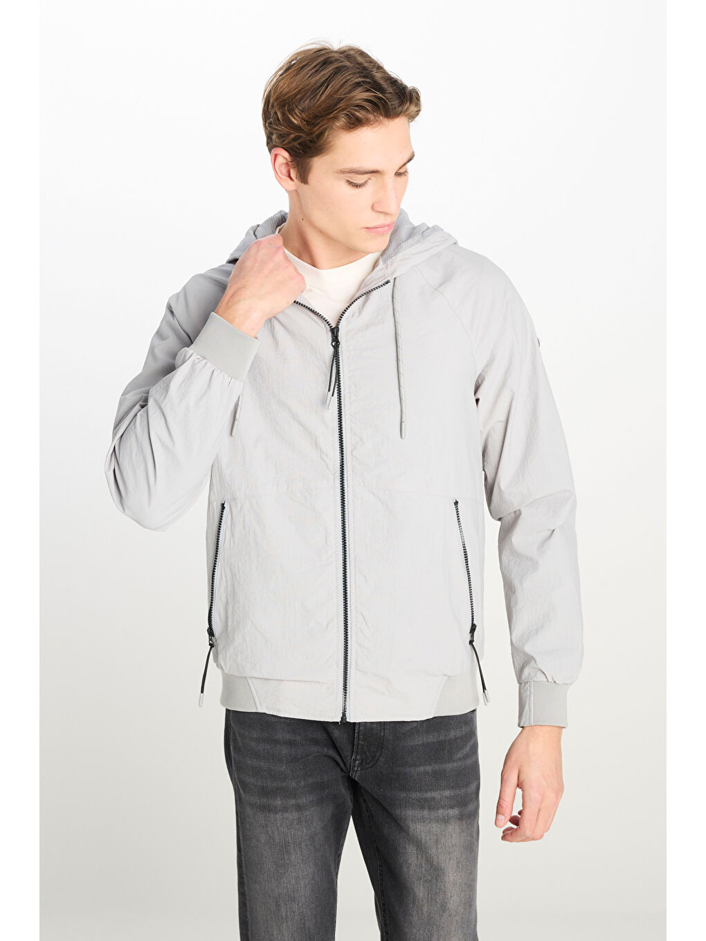 Regular Fit Normal Kesim Kapüşonlu Gri Yağmurluk Ceket-1