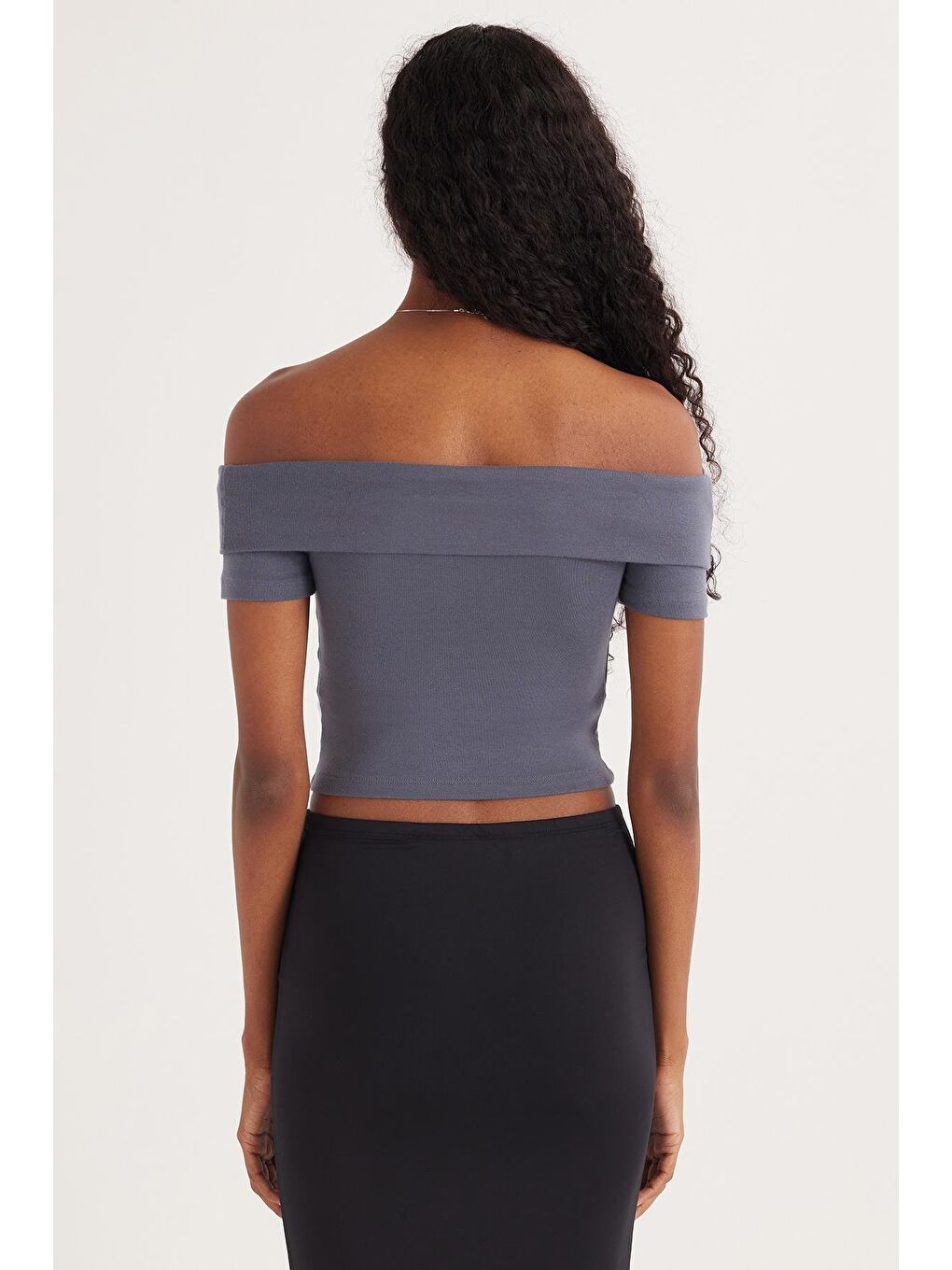 Kadın Standart Fit Normal Kesim Antrasit Straplez Bluz-6