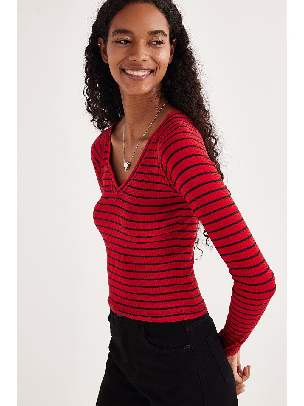 Karışık Kadın Slim Fit Dar Kesim Çizgili Uzun Kollu Geniş Yaka Bluz-1