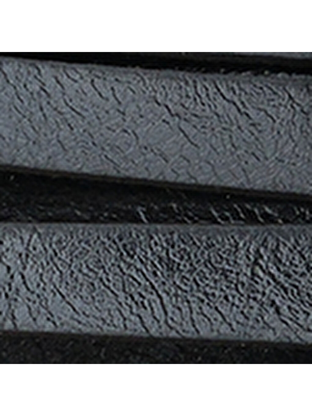 Siyah Kelsy Küt Burunlu Püsküllü Kısa Topuklu Kadın Babet-6