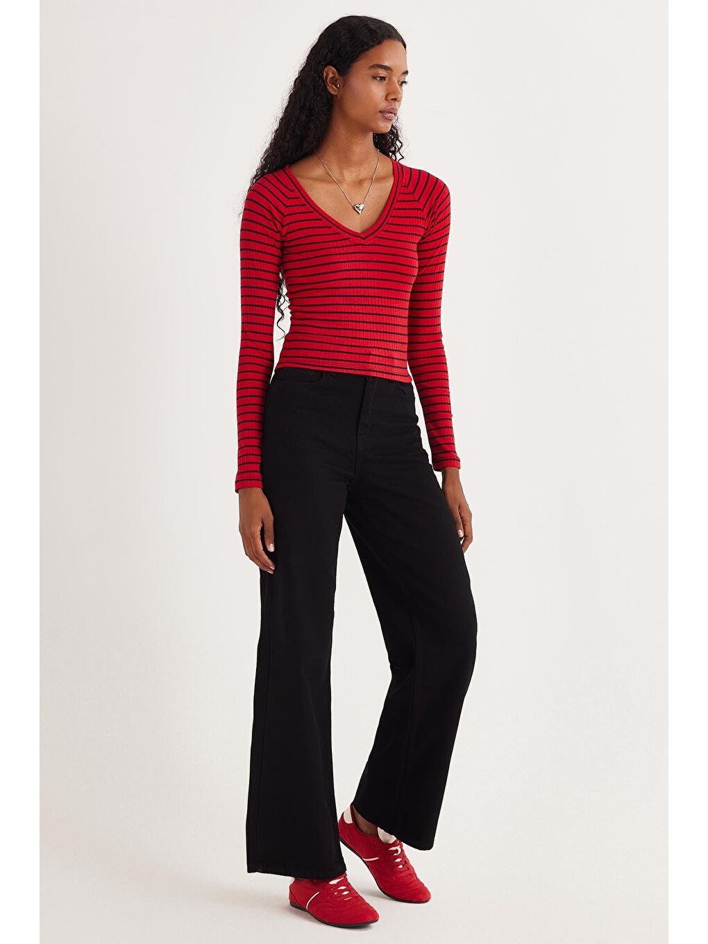 Karışık Kadın Slim Fit Dar Kesim Çizgili Uzun Kollu Geniş Yaka Bluz-3