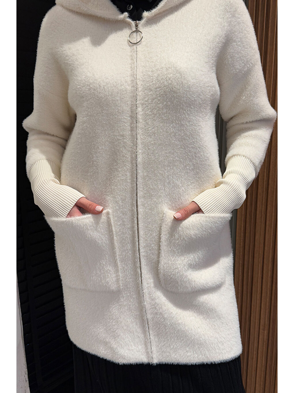 Ekru Kapüşonlu Fermuarlı  İplik Tesettür Hırka-5