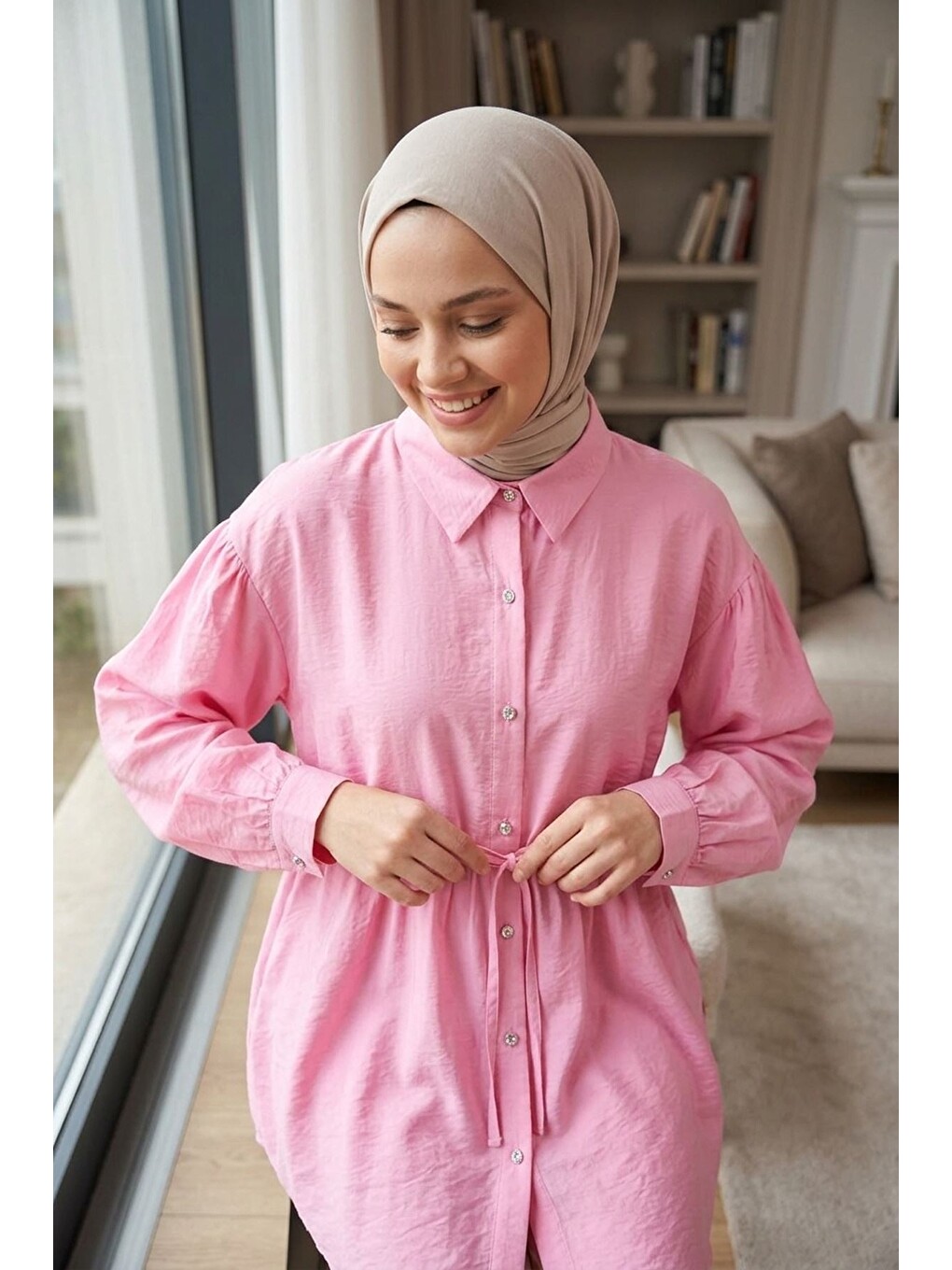 Pembe Gülseli Tesettür Gömlek