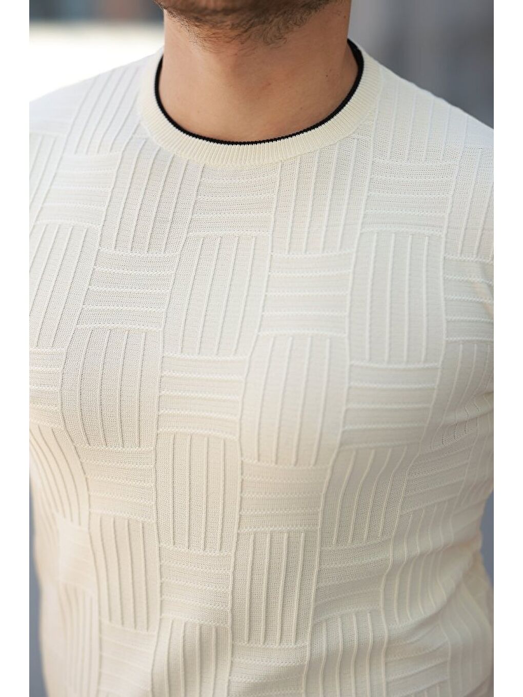 Ekru Erkek Jakarlı Ribanalı Kısa Kollu T-shirt-2