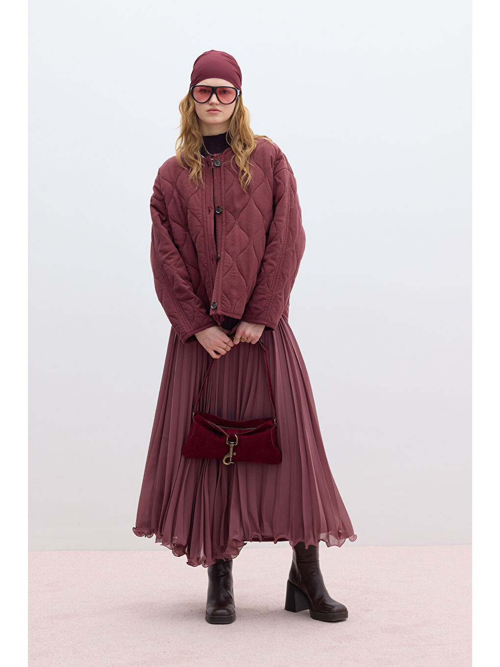 Pembe Pliseli Etek Gül Kurusu