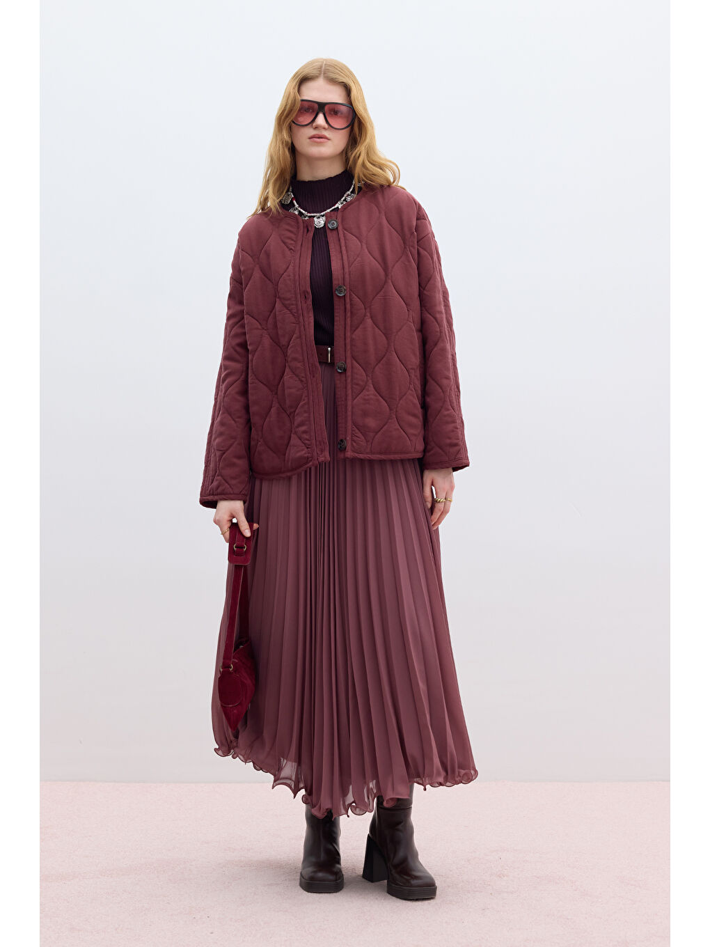 Pembe Pliseli Etek Gül Kurusu-1