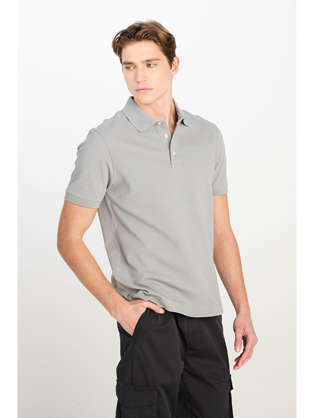 Regular Fit Normal Kesim Pamuklu Gri Polo Yaka Tişört-1