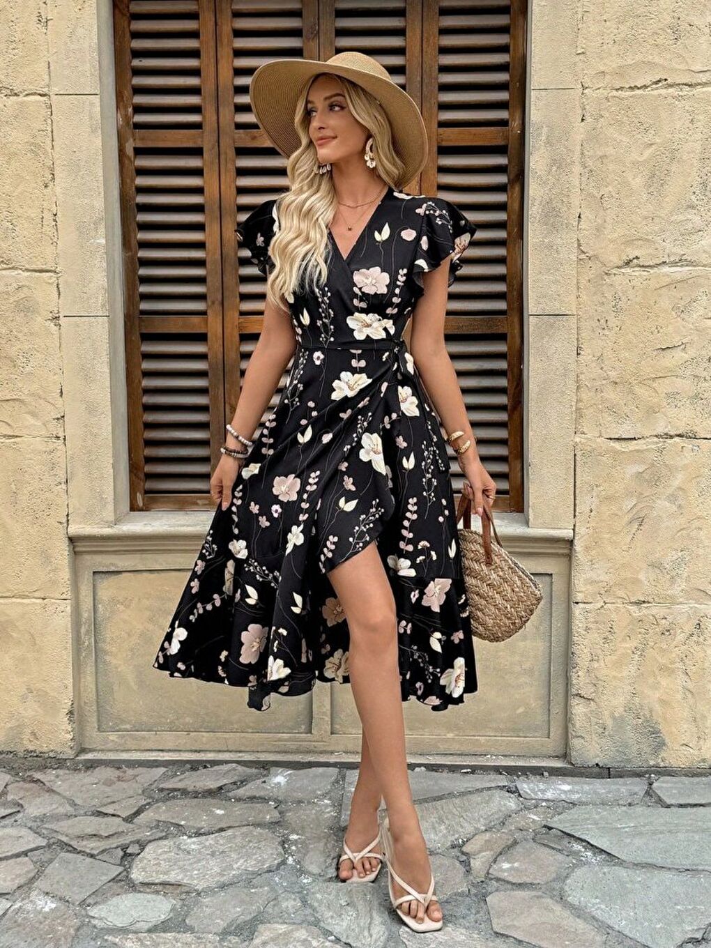 Siyah Kadın Kısa Kelebek Kollu Kruvaze Yakalı Belden Kuşaklı Midi Süprem Elbise-3