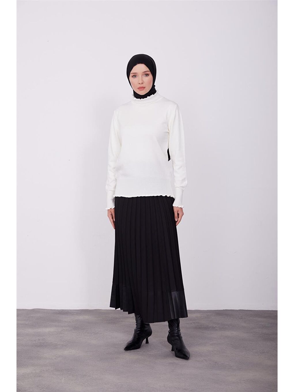 Beyaz Kazak 23Kd2000 Ekru