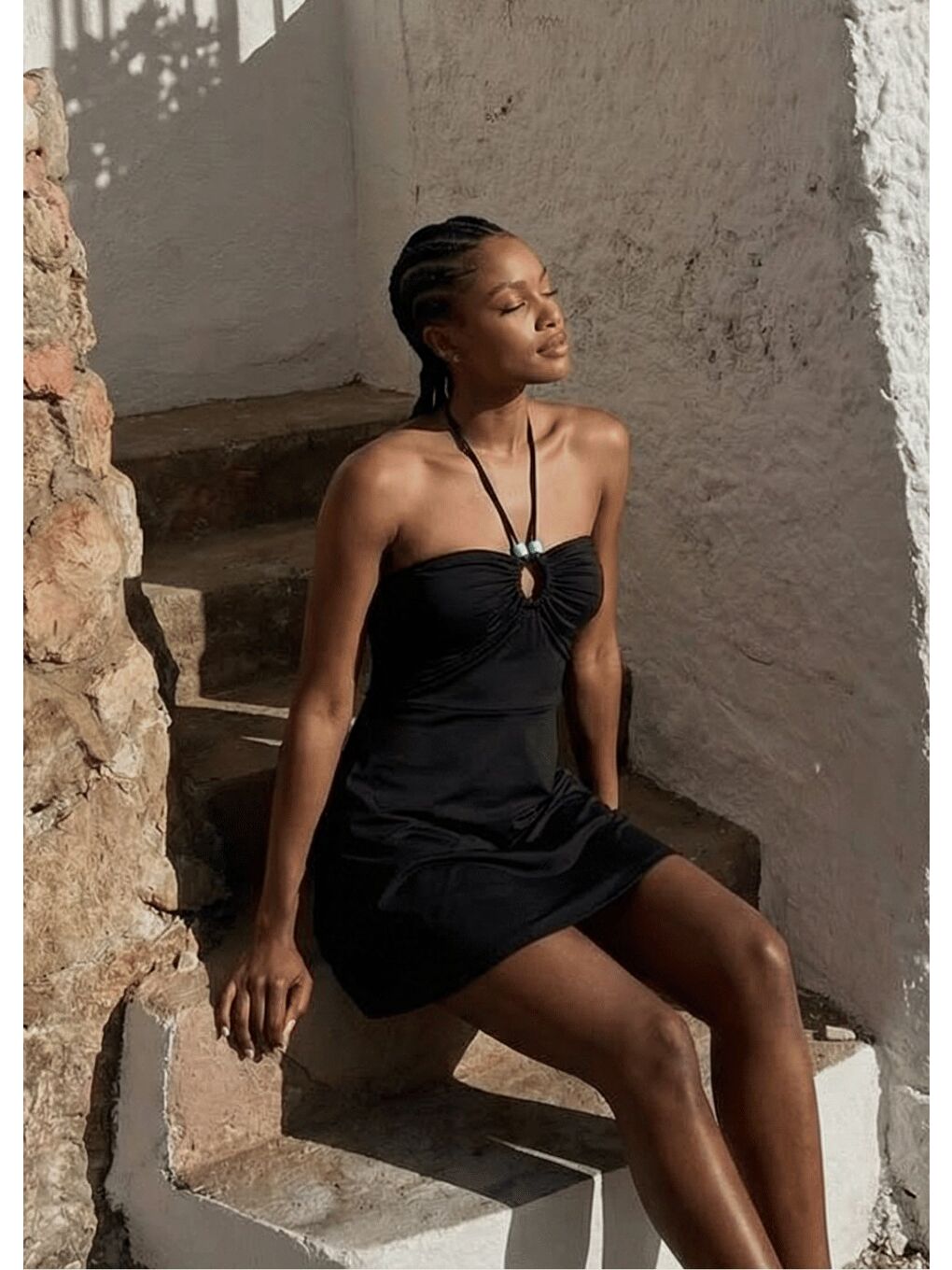 Siyah Straplez Mayo-Mavi Boncuk