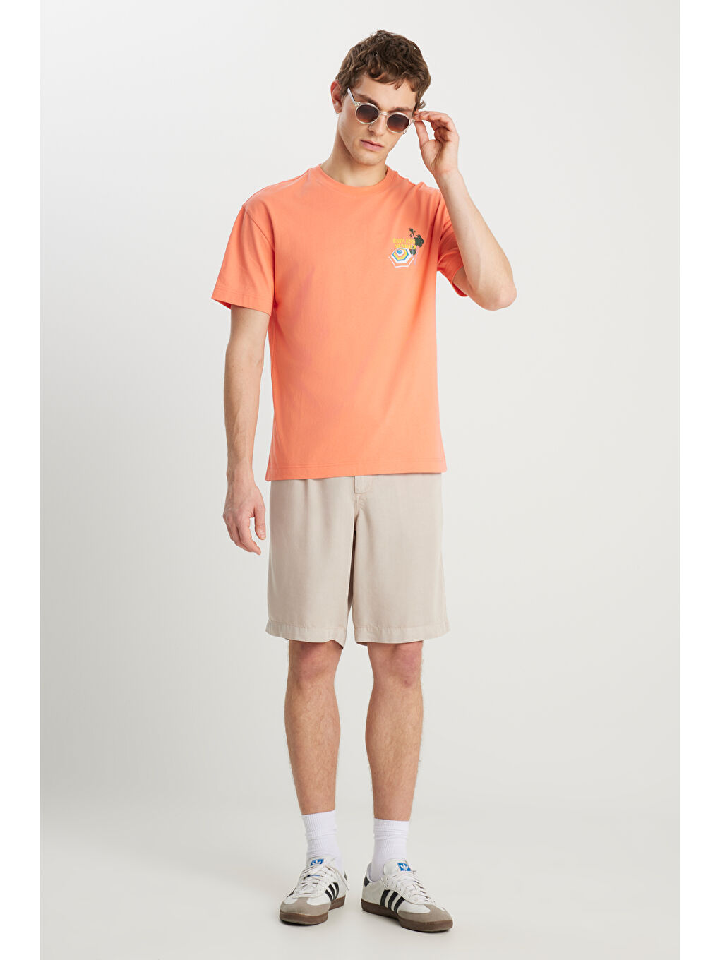 Pembe %100 Pamuk Relaxed Fit Geniş Kesim Bisiklet Yaka Mercan Rengi Tişört-2