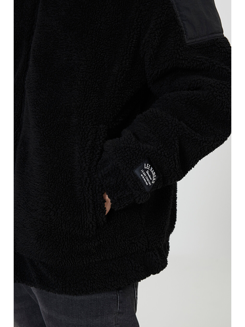 Relaxed Fit Geniş Kesim Fermuarlı Omuz Detaylı Siyah Sherpa Ceket-5