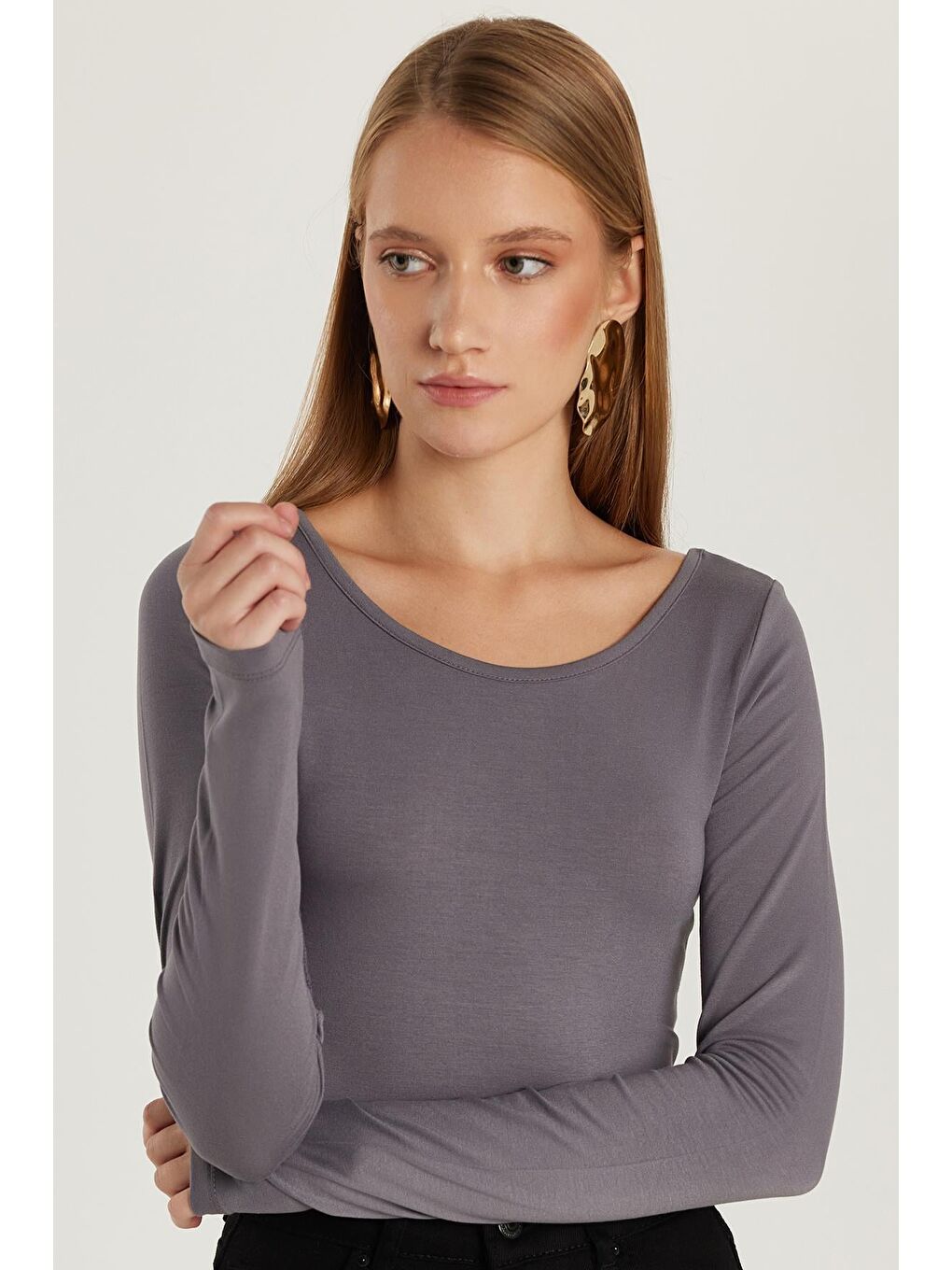 Kadın Slim Fit Dar Kesim Uzun Kollu Viskon Gri Bluz-1