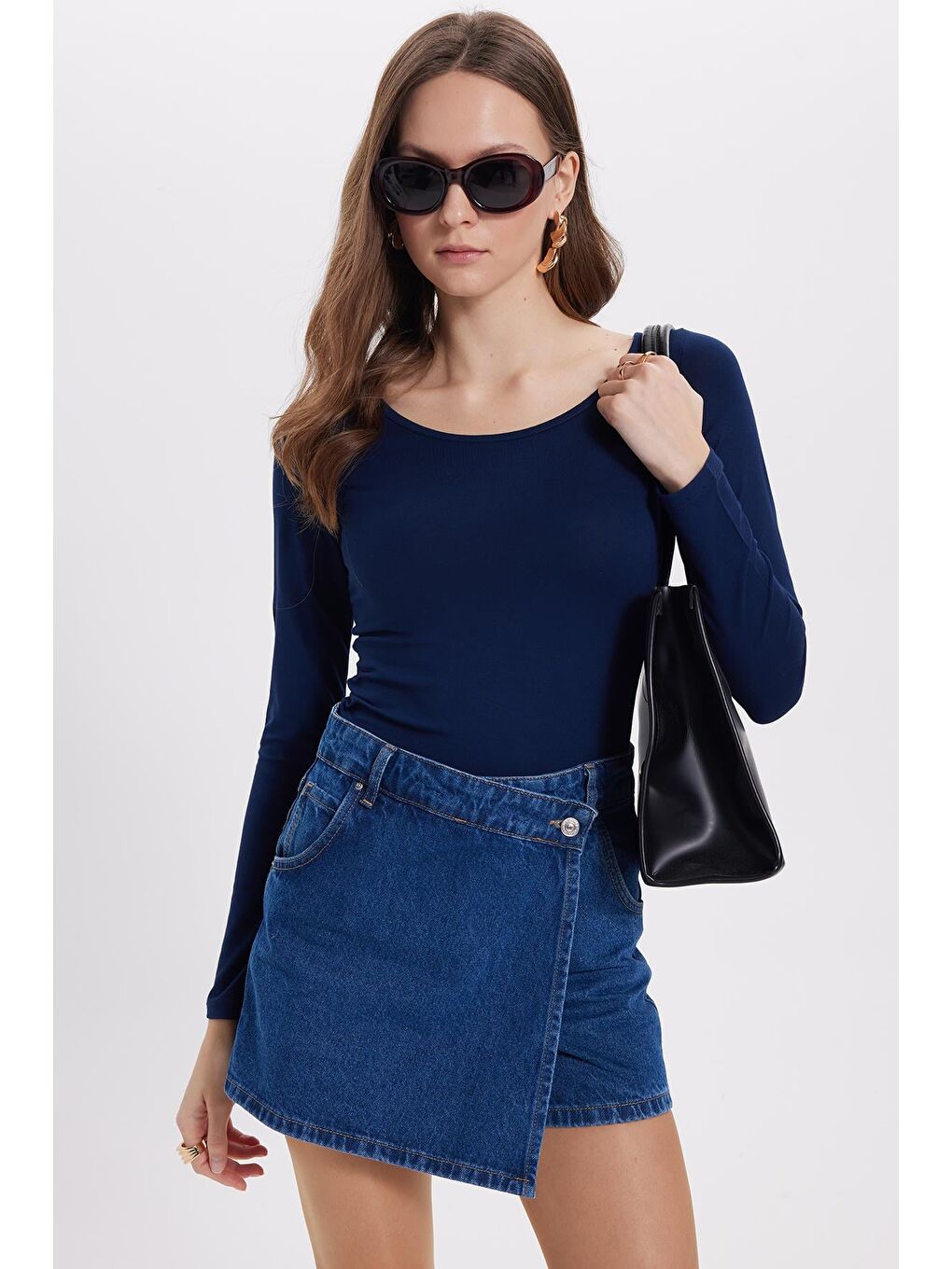 Kadın Slim Fit Dar Kesim Uzun Kollu Viskon Lacivert Bluz