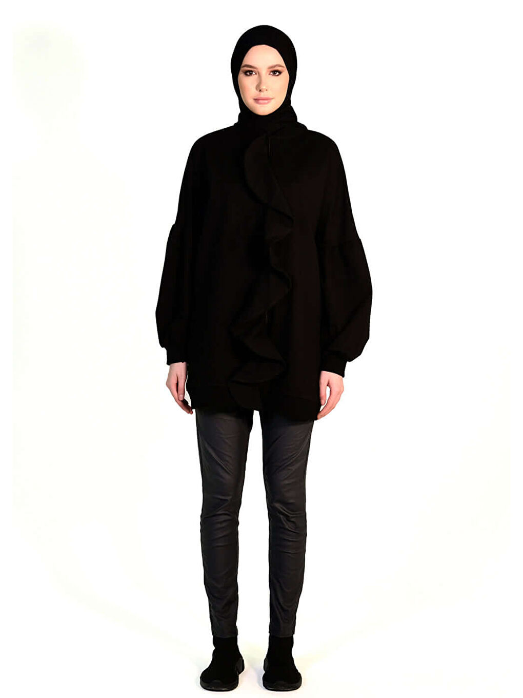 Siyah Tesettür Eşofman Üstü - Fırfır-4