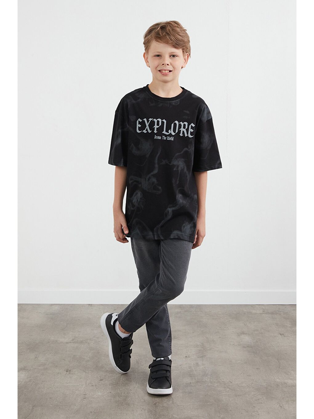 Siyah Explore Yazı Baskılı Erkek Çocuk Tişört-2