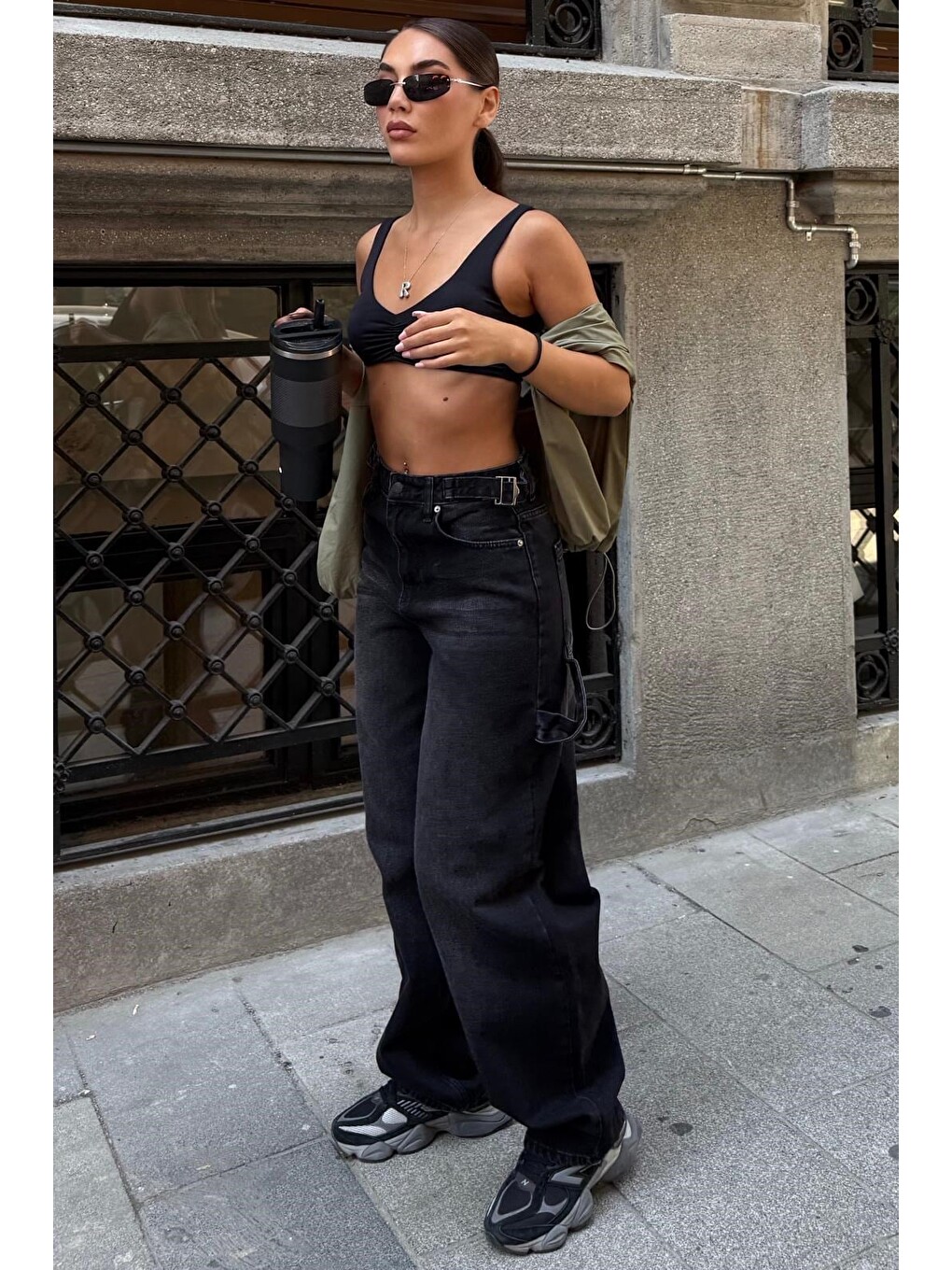Siyah Kargo Kemer Detaylı  Baggy Kadın Jean Mg2874-1