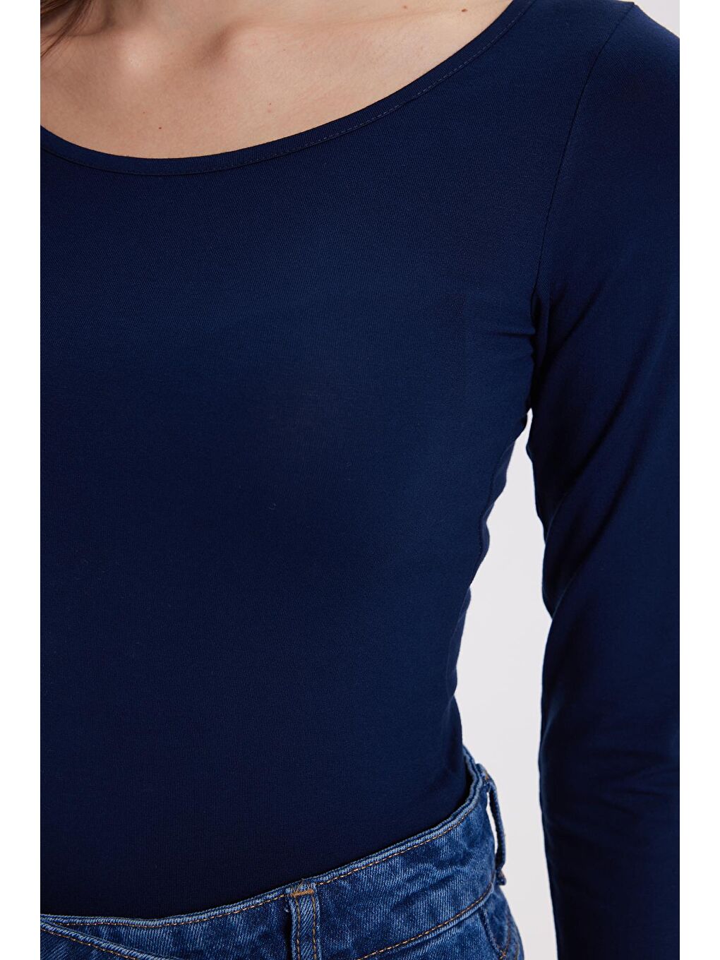 Kadın Slim Fit Dar Kesim Uzun Kollu Viskon Lacivert Bluz-2