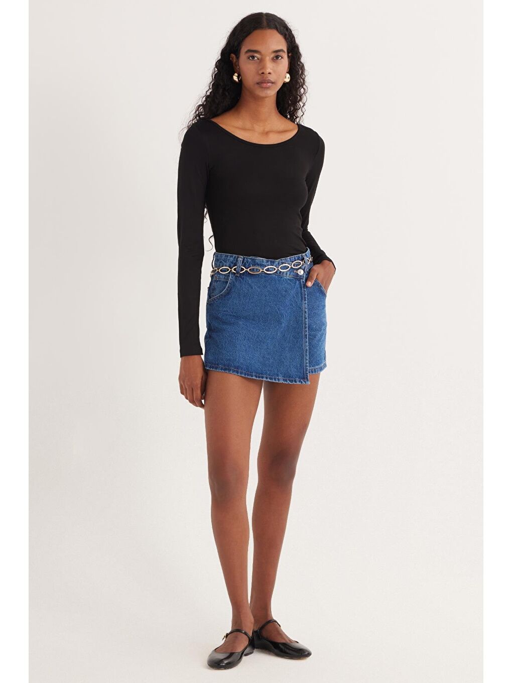 Kadın Slim Fit Dar Kesim Uzun Kollu Viskon Siyah Bluz-4