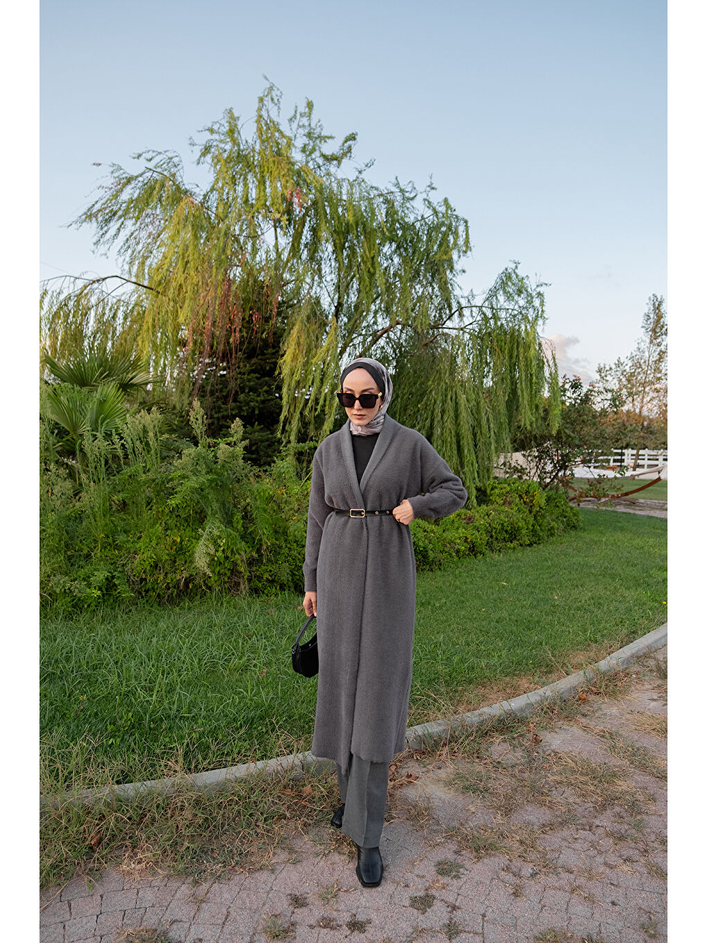 Gri Kadın Kemerli Triko Hırka Füme-4