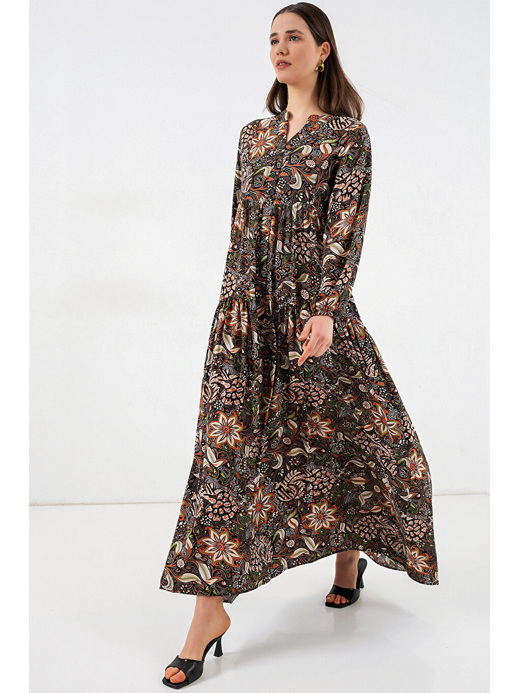 Kadın Desenli Uzun Tesettür Elbise 2585 - L. Siyah