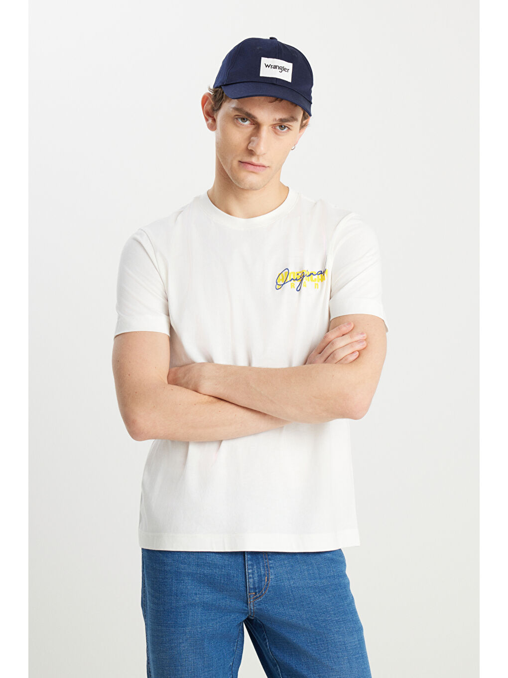 Beyaz %100 Pamuk Regular Fit Normal Kesim Bisiklet Yaka Ekru Tişört-1