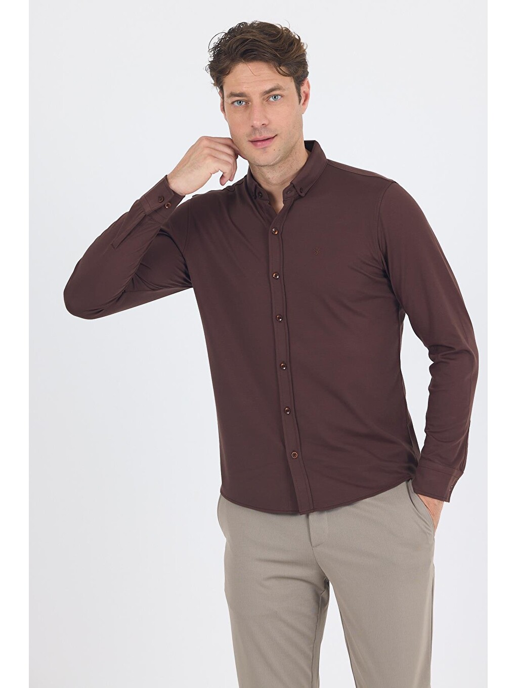 Koyu Kahverengi İtalyan Düğmeli Yaka Uzunkol Cepsiz Slim Fit Gömlek 1004250254-2