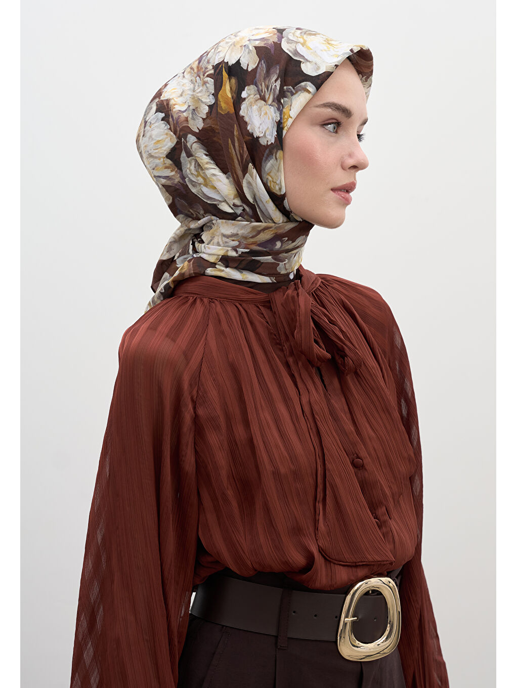 Kahverengi LOTUS DESEN PAMUKLU VİSKON EŞARP SICAK KAHVE