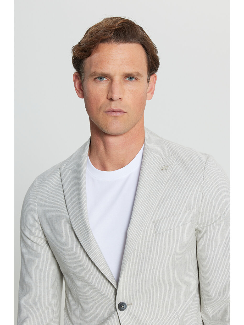 Erkek Gri-Beyaz Slim Fit Dar Kesim Kırlangıç Yaka Fleto Cepli Çizgili Esnek Takım Elbise-2