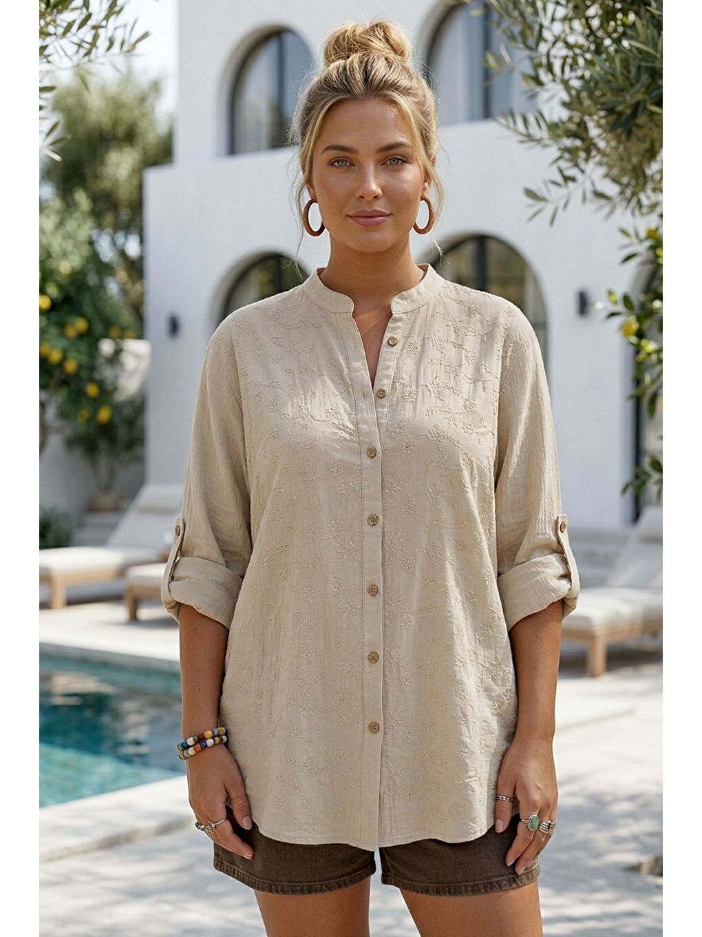 Bej Hakim Yaka Düğmeli Uzun Kollu Düğmeli Casual Müslin Dokuma Gömlek 75 63-2