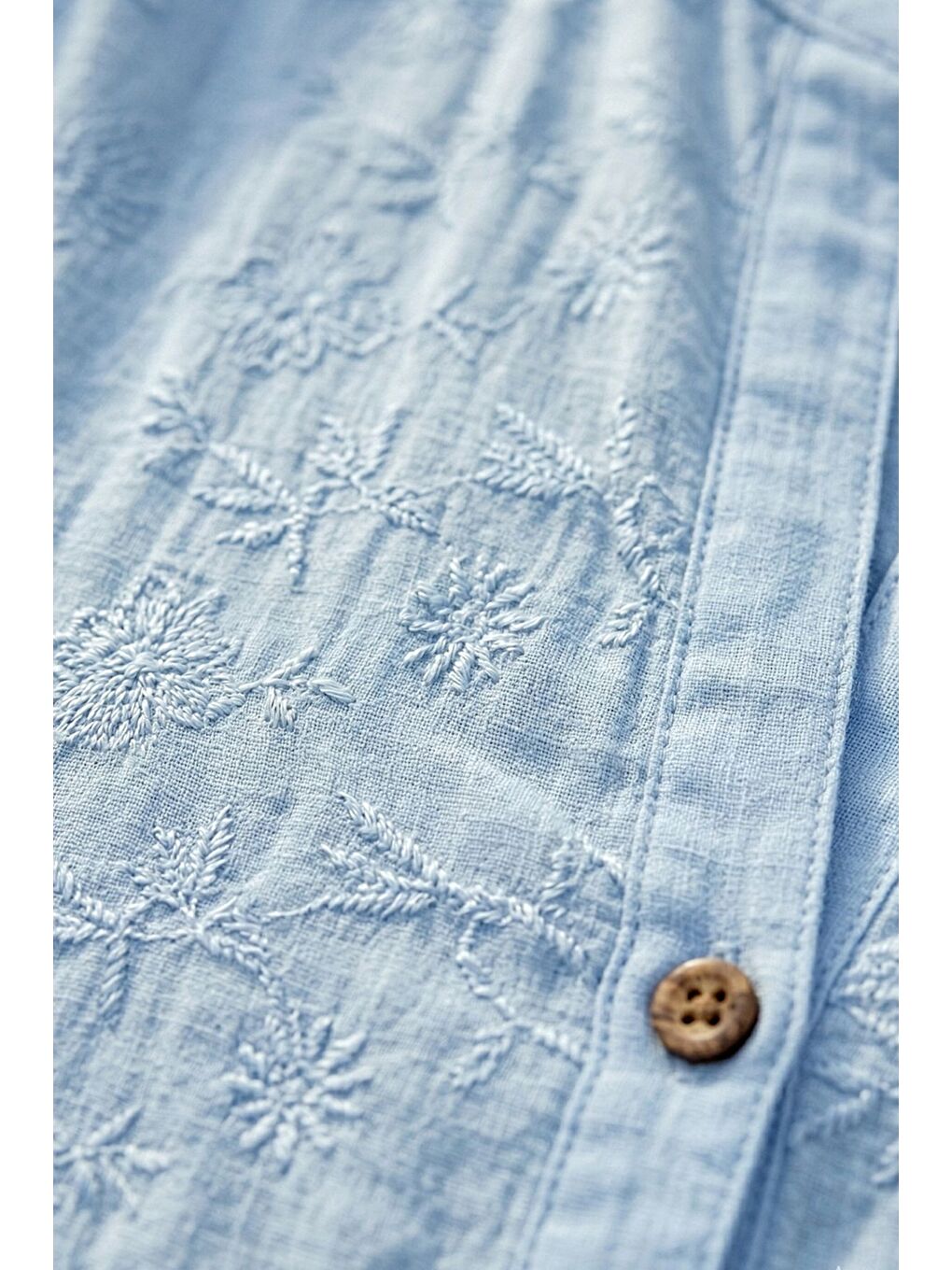 Açık Mavi Hakim Yaka Düğmeli Uzun Kollu Düğmeli Casual Müslin Dokuma Gömlek 75 63-1