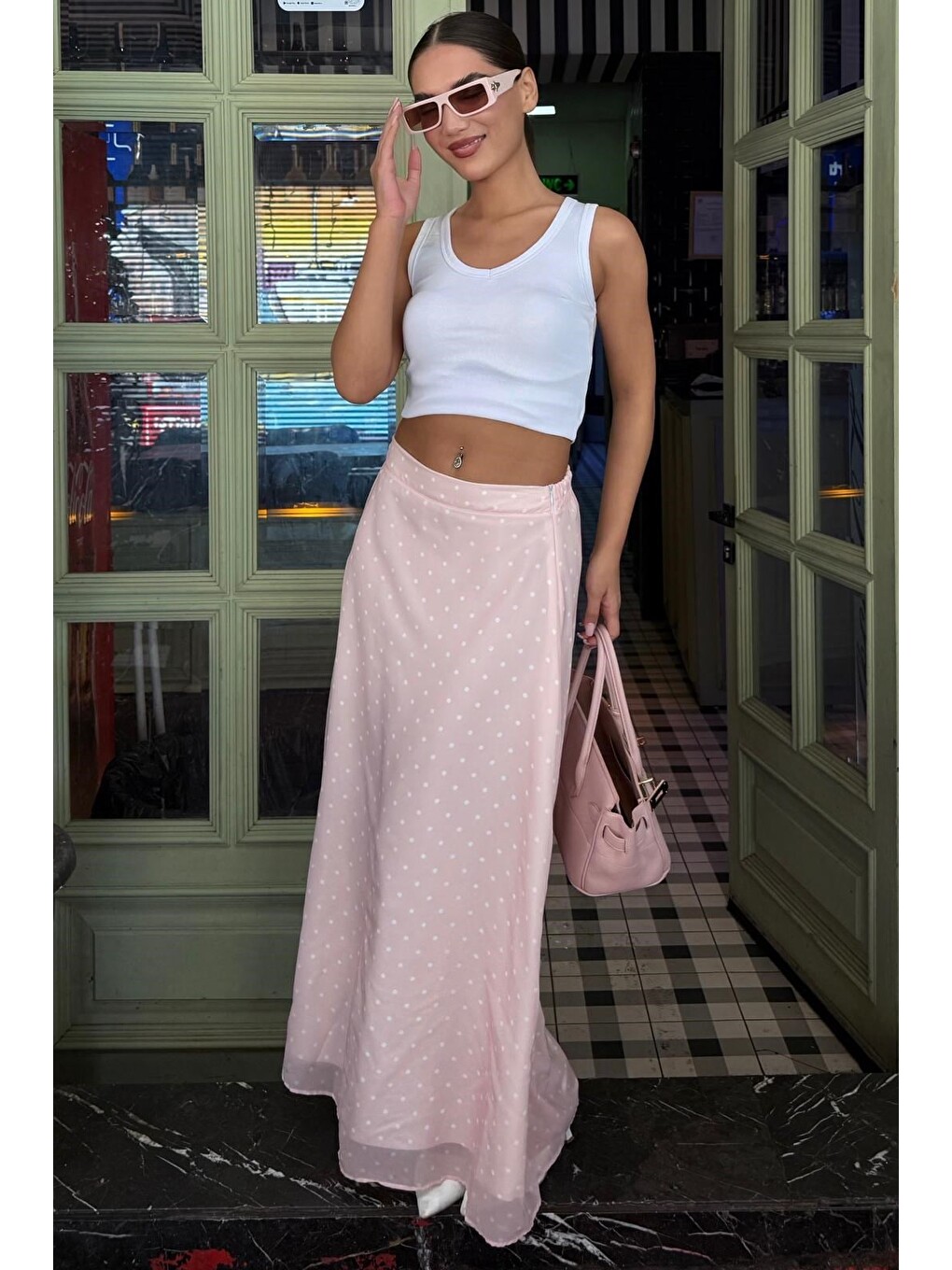 Pembe Minimal Puantiye Desen Şifon Astarlı Etek Mg2821