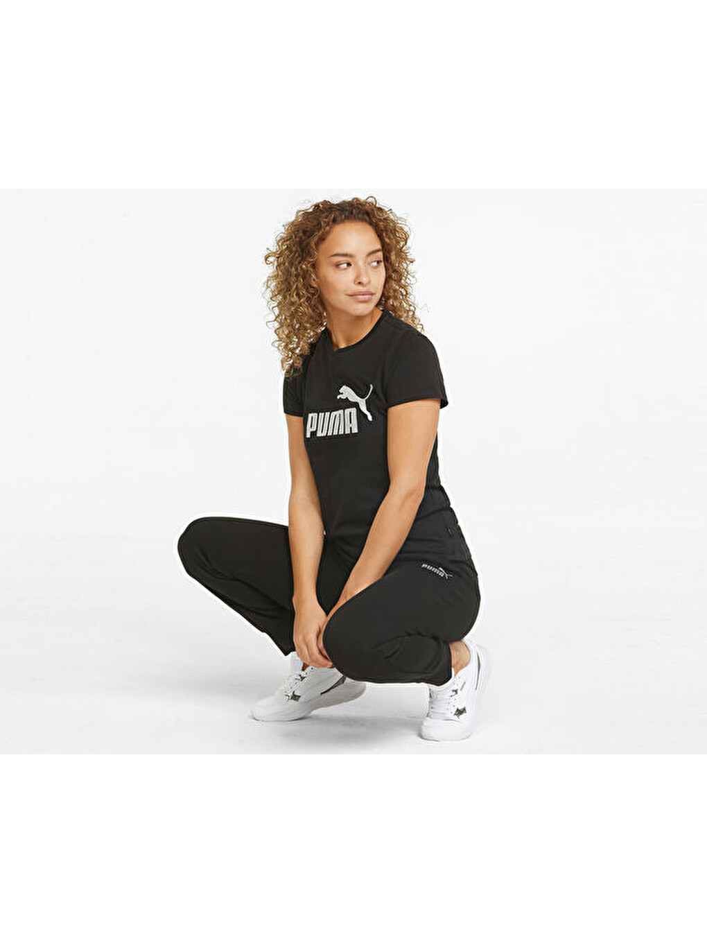 Ess Metallic Logo Tee Kadın Günlük Tişört 84830351 Siyah-4
