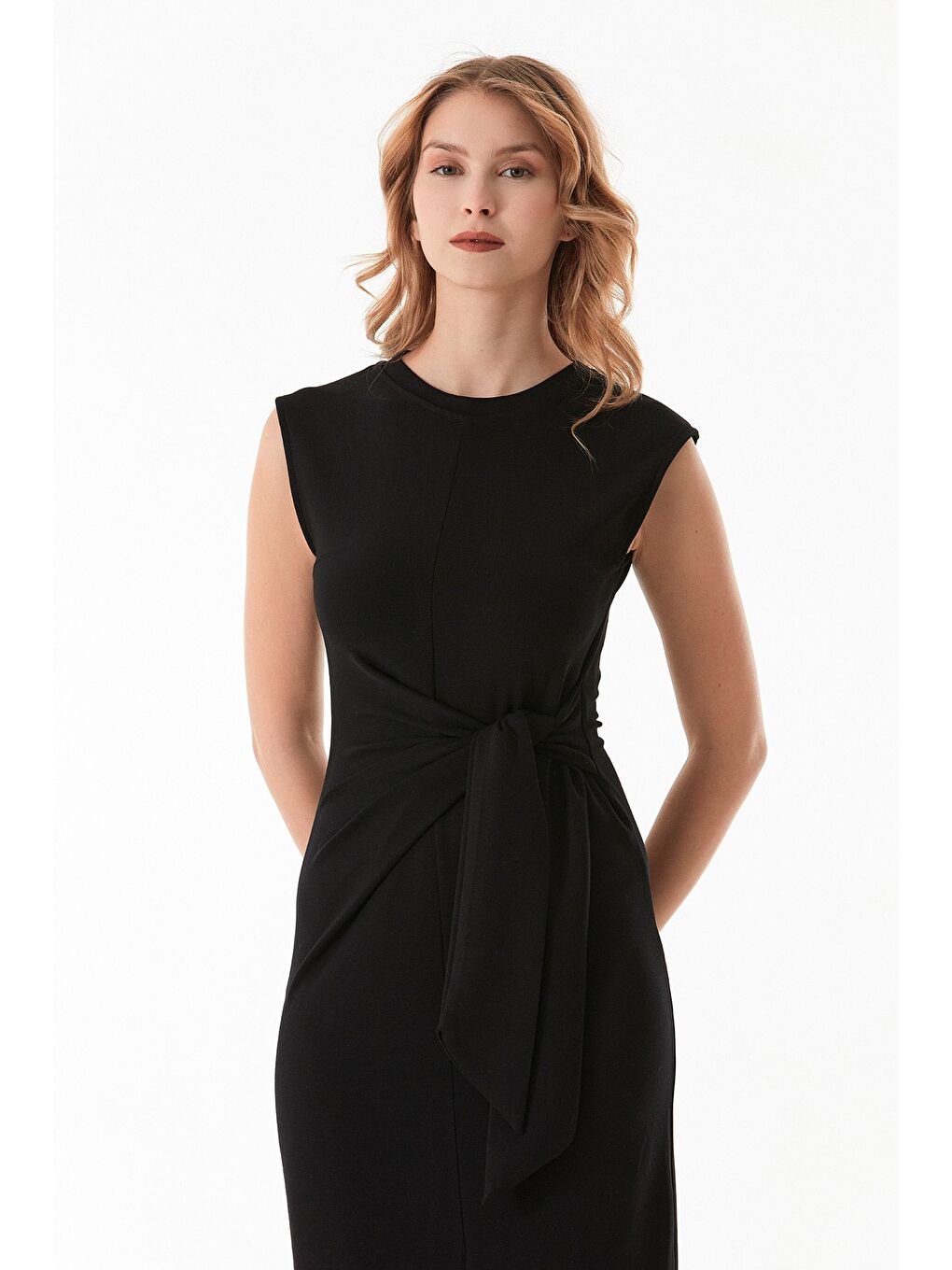 Siyah Basic Bağlama Detaylı Modal Elbise-4